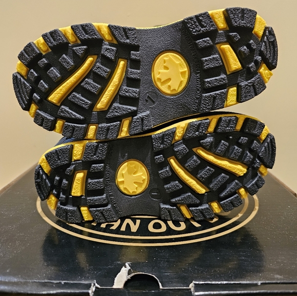 BNWT Grey Wolf Toddler Boots Size 7 - Picture 5 of 5